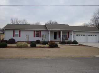 114 Evelyn St, Tuscumbia, AL 35674