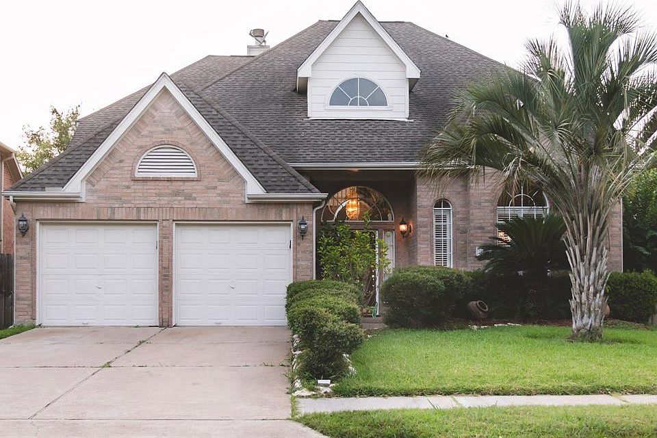 1st image of 21518 Santa Clara Dr
