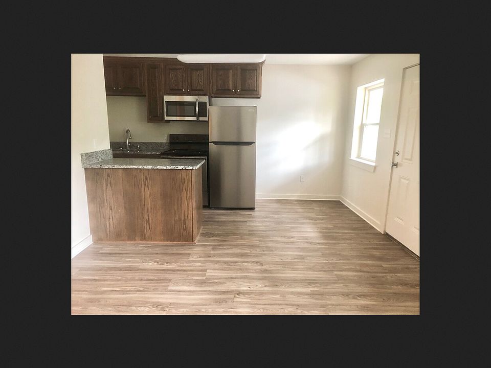 2nd image of 45502 Sciara Ln Unit 9