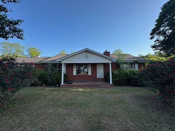 3rd image of 745 Harmony Church Rd