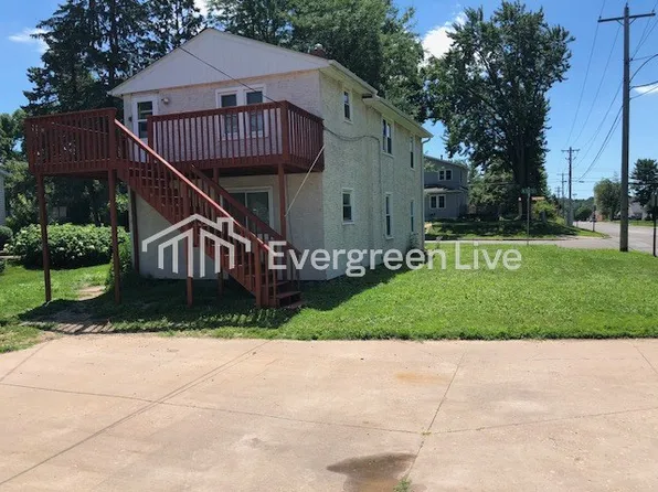 2445 13th Ave E, North Saint Paul, MN 55109