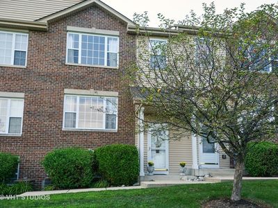 677 Willow St, Elburn, IL, 60119