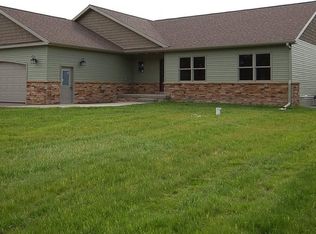 5292 S 45 1/2 Rd, Cadillac, MI 49601