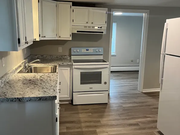 1371 Main St, Pittston, PA 18640