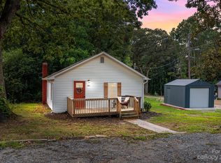 220 Mary St, Kannapolis, NC 28081
