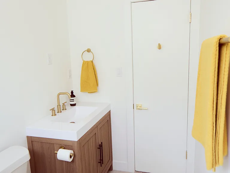 1016 N Crescent Heights Blvd #1 — Photo 13