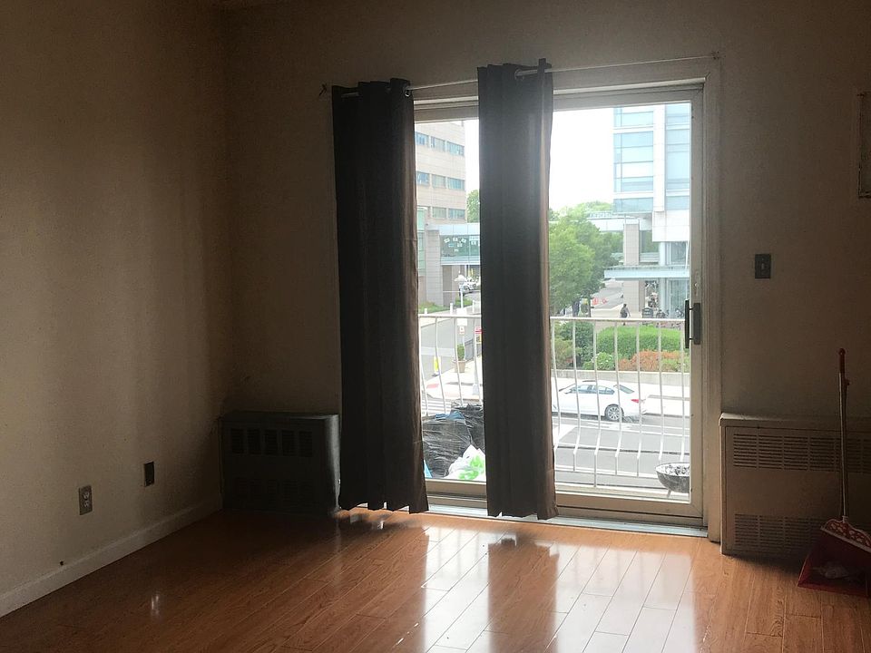 1st image of 8245 164th St
