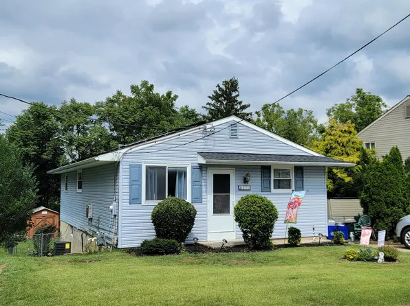413 W Washington Ave, Magnolia, NJ 08049