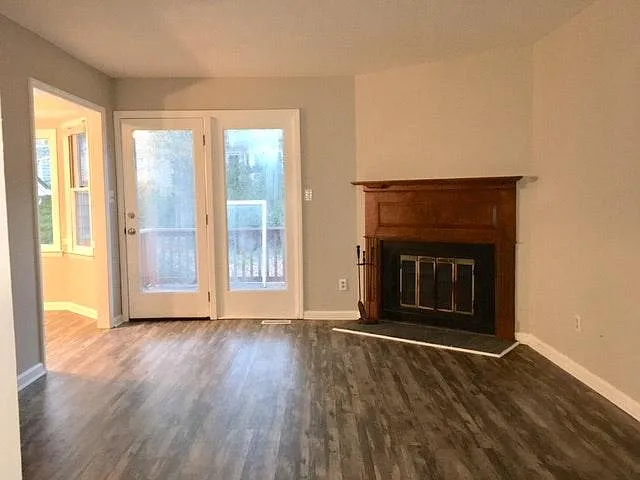 2 bed, 1233 sqft, $1,450 — Photo 3