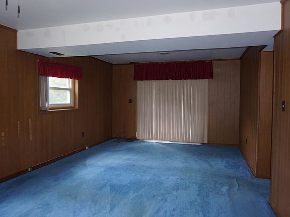 5th image of 3908 W End Dr