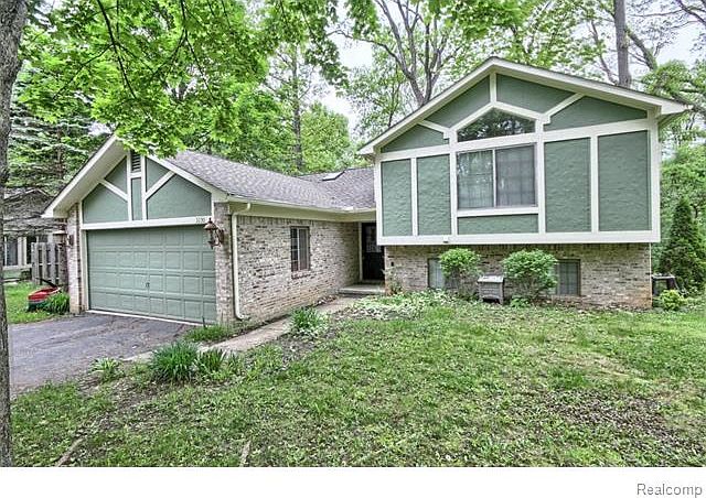 1st image of 3230 Olde Hickory Pl