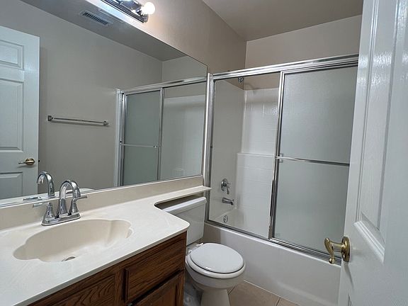 5th image of 4031 Walnut Grove Ave APT 209