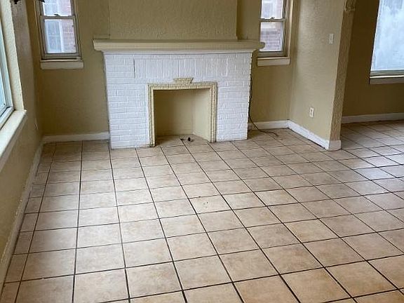 3rd image of 6795 Grandmont Ave