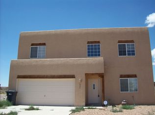 625 9th St NE, Rio Rancho, NM 87124