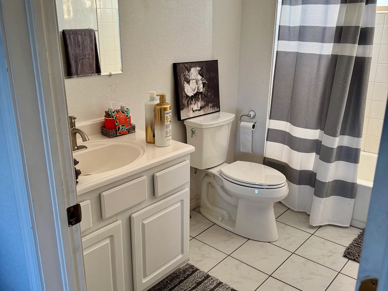 2 bed, 1.5 bath, 1200 sqft, $2,100 — Photo 4