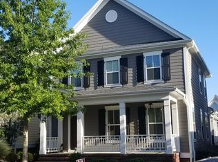 27 Hollingsworth Dr, Greenville, SC 29607
