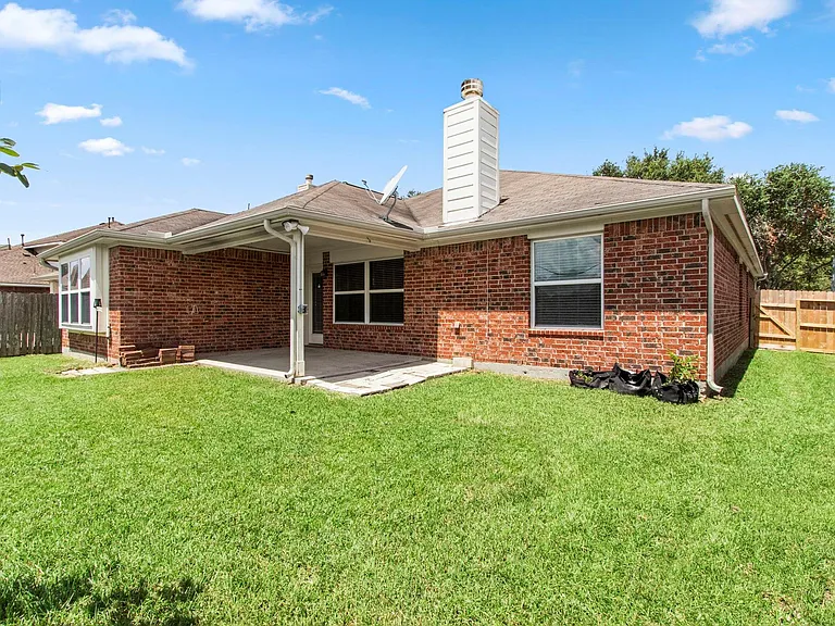 7710 Trail Holw — Photo 24