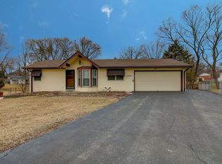 4454 Schmittwoods Ct, Saint Louis, MO