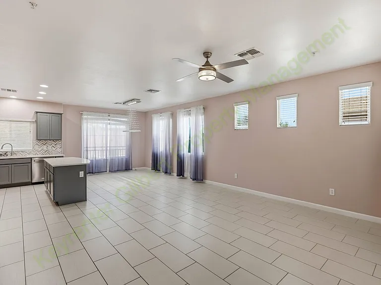 240 W Juniper Ave #1150 — Photo 5