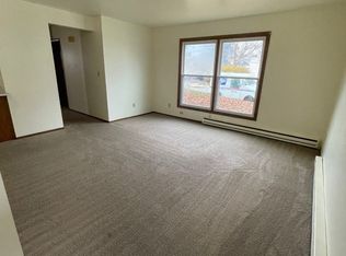 449 Dunbar Ave APT 2, Waukesha, WI 53186