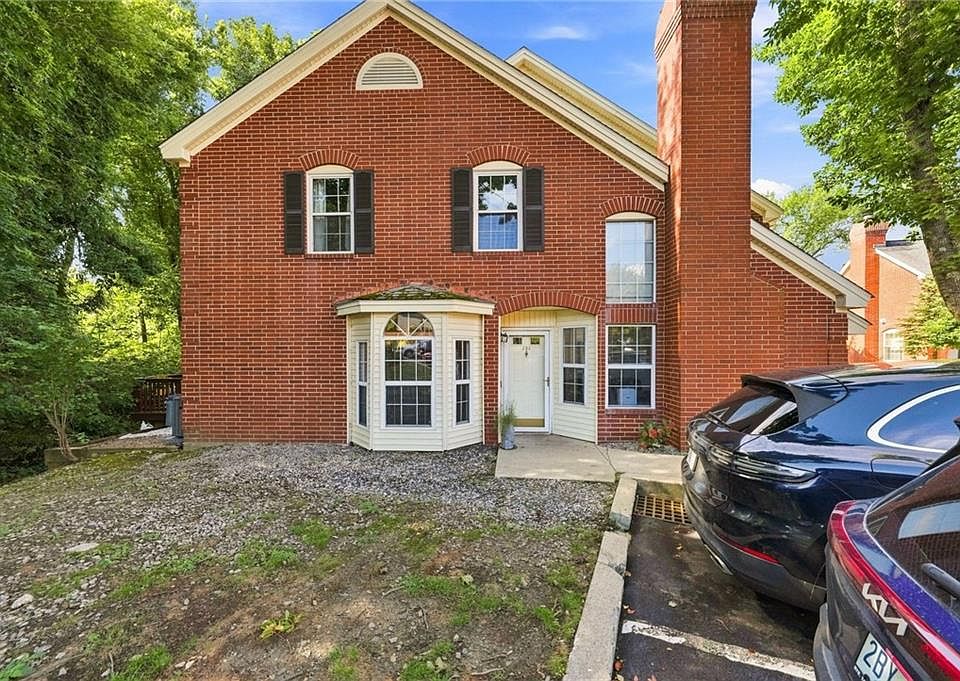 1st image of 626 Smithfield Rd APT 604
