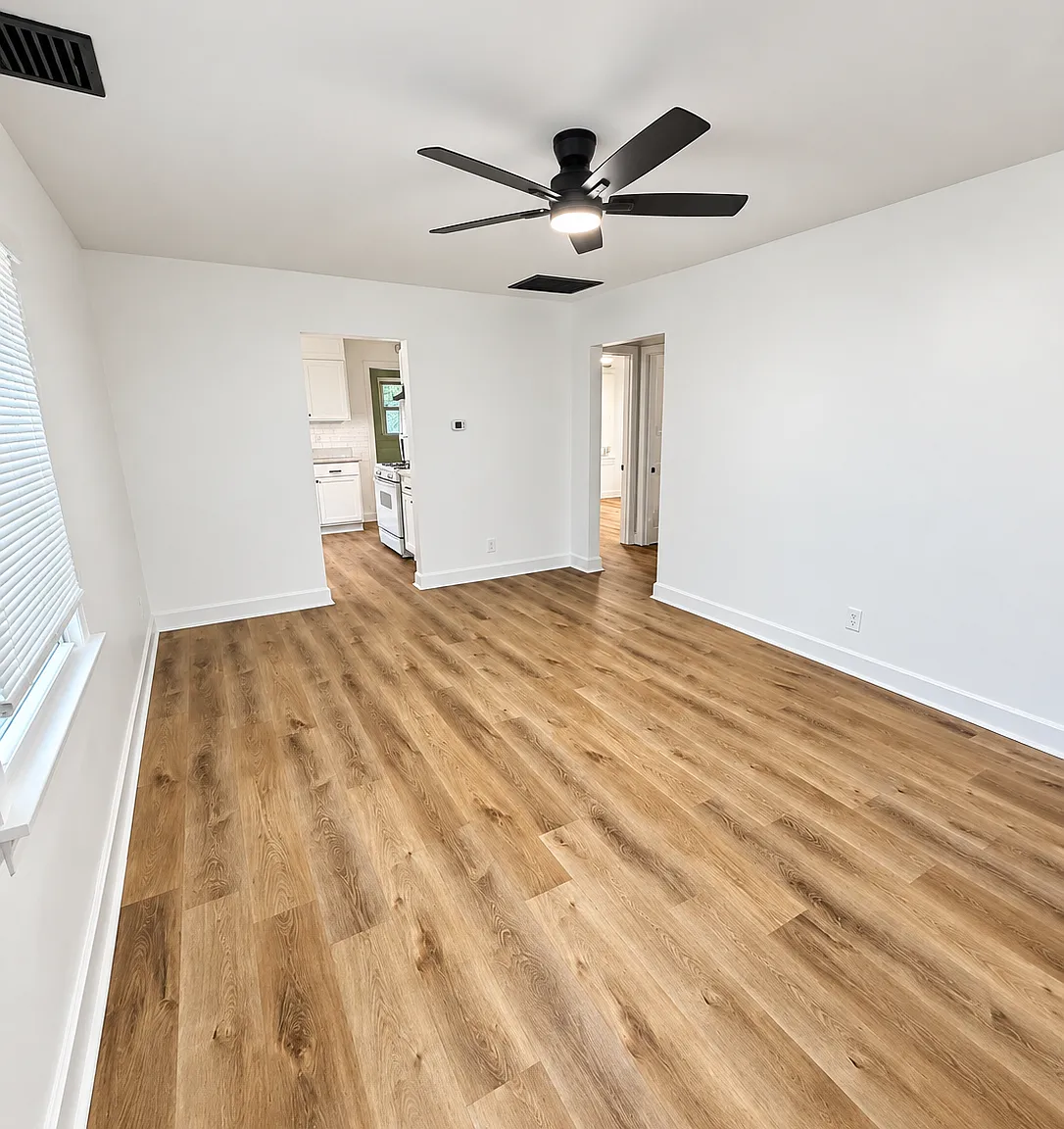 902 Camden Avenue - 1 — Photo 4