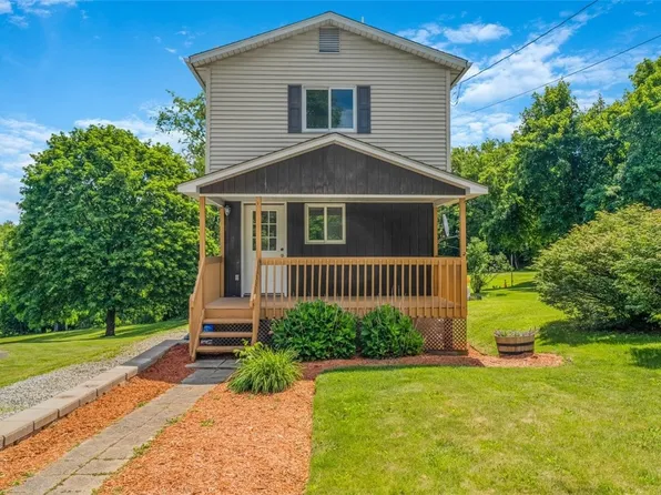 439 Simpson Howell Rd, Elizabeth, PA 15037