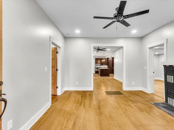 1323 Seiler Ave, Savannah, GA 31404