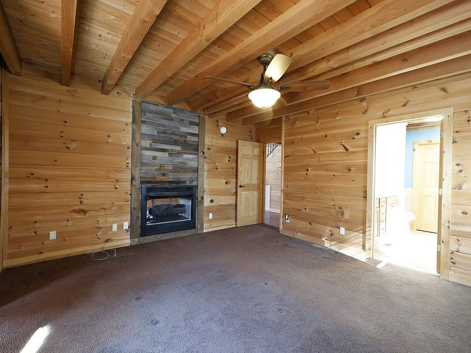 13th image of this home