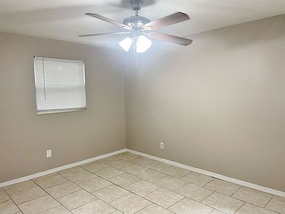 5th image of 8030 N Congaree Ct