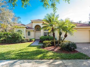 2120 Amargo Way, Naples, FL 34119
