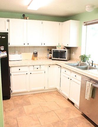 2nd image of 1302 Creekwood Ct SE