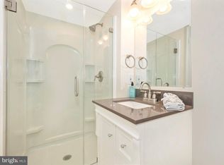 15505 Villisca Ter, Derwood, MD 20855