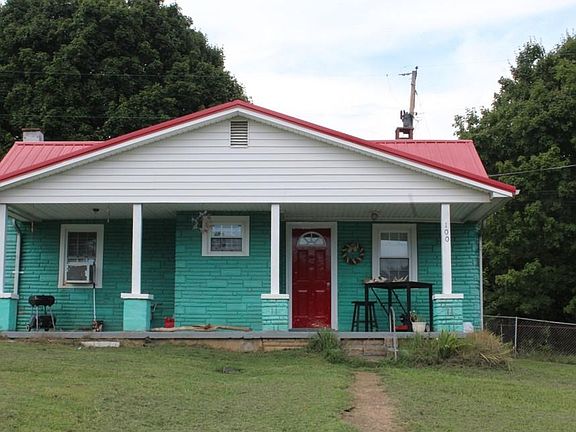 3rd image of 100&106 Taylor Dr