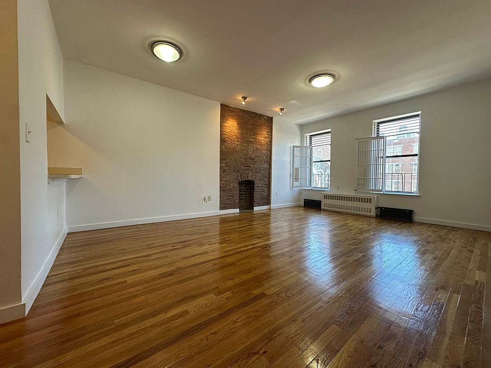 1st image of 1795 Lexington Ave APT 5A