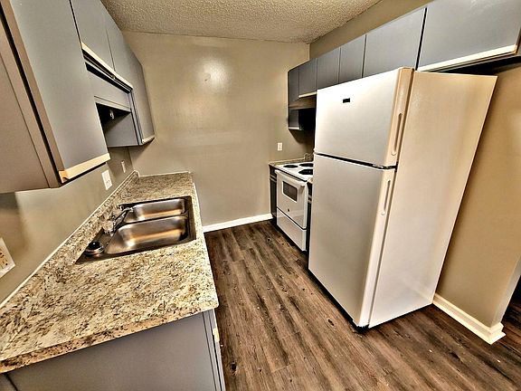 2nd image of 4419 Bonnell Dr NW APT 8