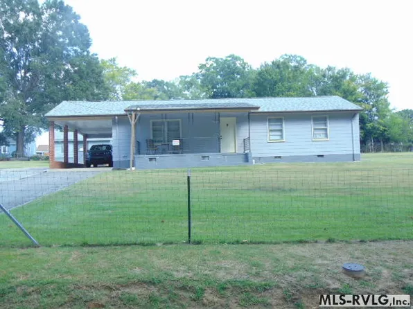 2114 Hawkins Dr, Roanoke Rapids, NC 27870
