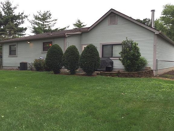 2nd image of 4111 Willow Hollow Dr