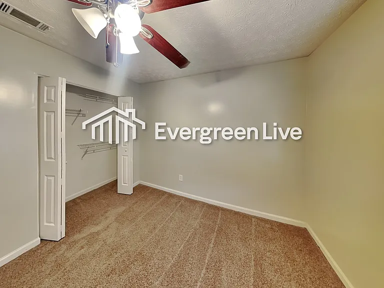 2127 Briar Glen Ln SW — Photo 11
