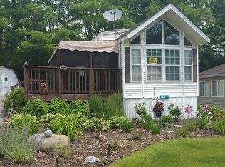 260 Fossil Bay Ct, Wilmington, IL 60481