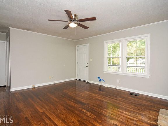 4th image of 767 Chamberlain Cir SW