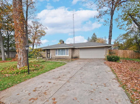 3511 Windingwood Dr, South Bend, IN 46615