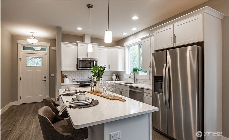 4th image of 1205 E McLeod Road