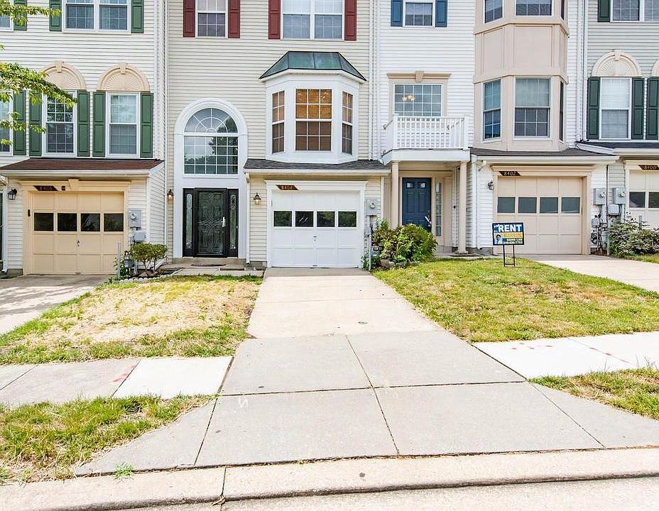 1st image of 8404 Oak Meade Way