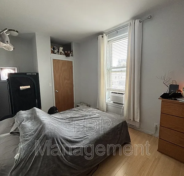480-488 E Main St #202 — Photo 3