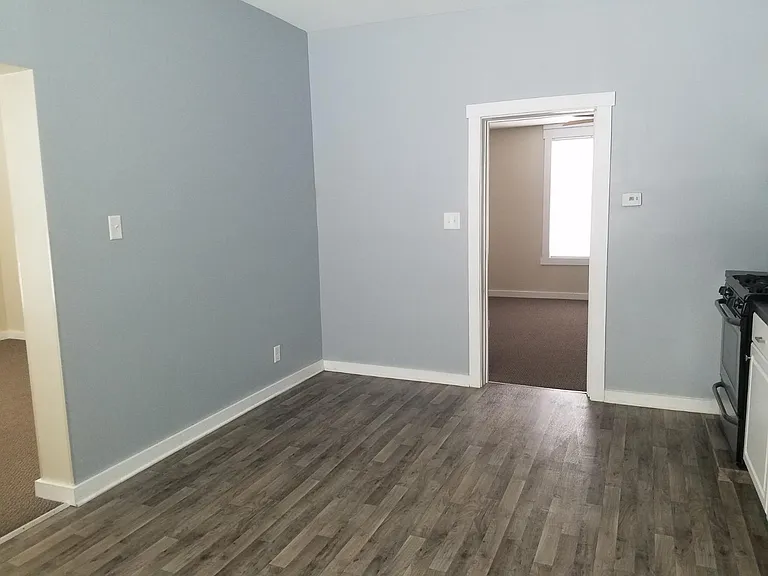 196 Herman Pl #1 — Photo 5