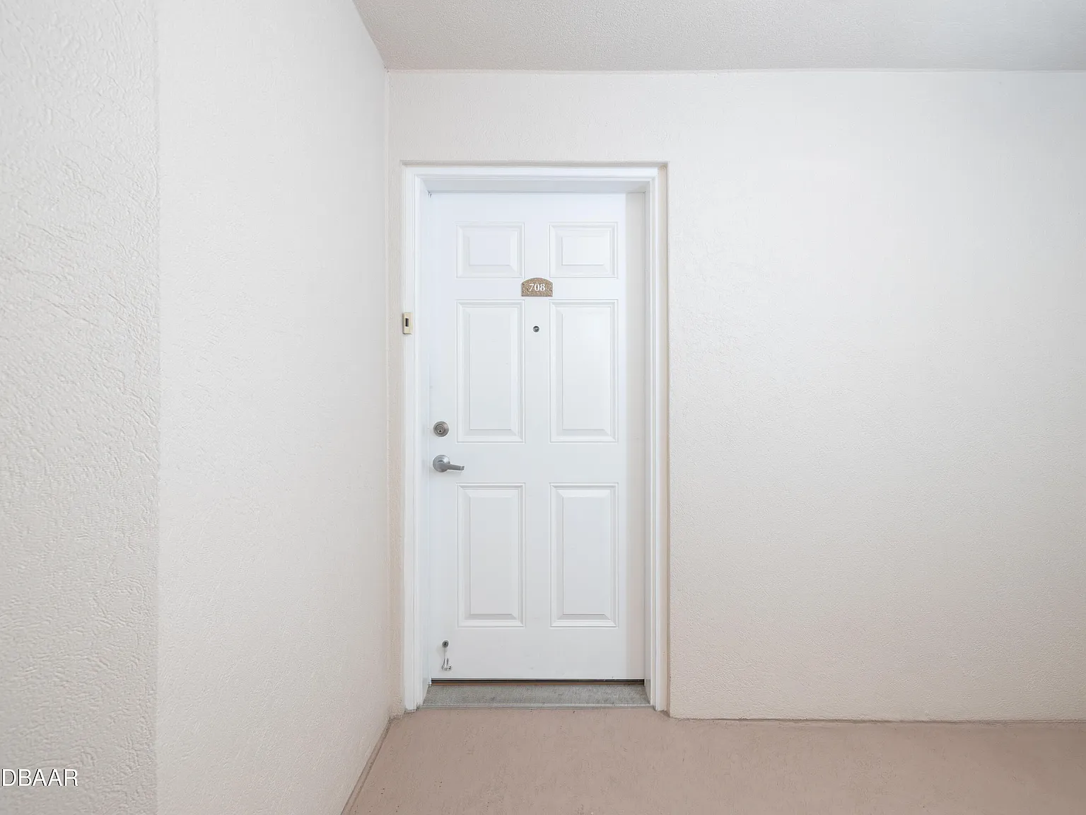 3 bed, 2.0 bath, 1668 sqft, $2,500 — Photo 2