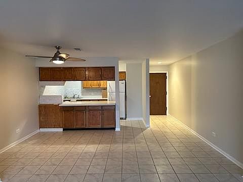 2nd image of 10424 Mayfield Ave APT 8