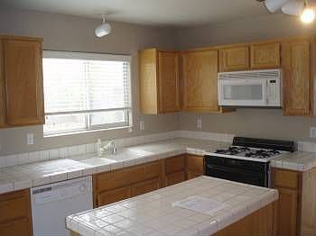 3rd image of 6813 Painted Canyon Ct
