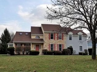 2 Merion Ln, Collegeville, PA 19426